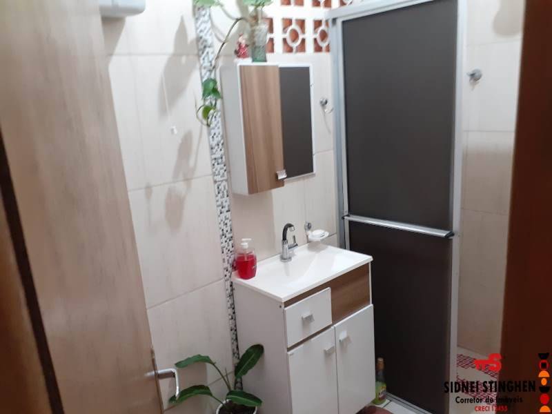 Casa à venda com 3 quartos, 100m² - Foto 11