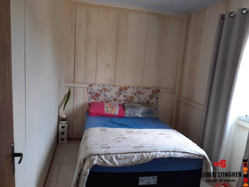 Casa à venda com 3 quartos, 100m² - Foto 10