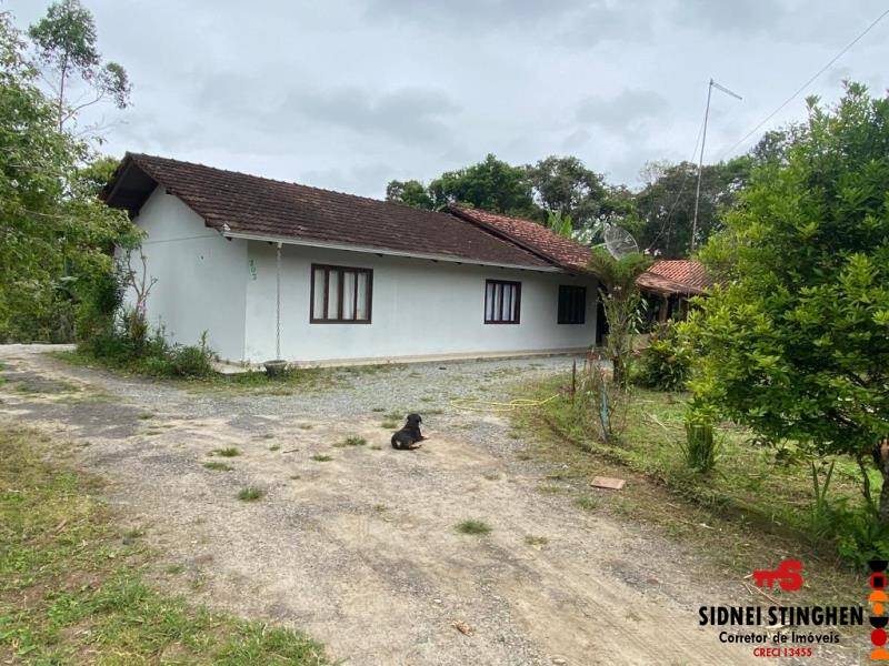 Chácara à venda com 4 quartos, 189m² - Foto 8