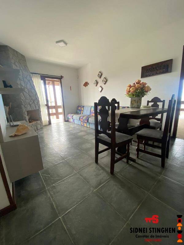 Casa à venda com 5 quartos, 230m² - Foto 14