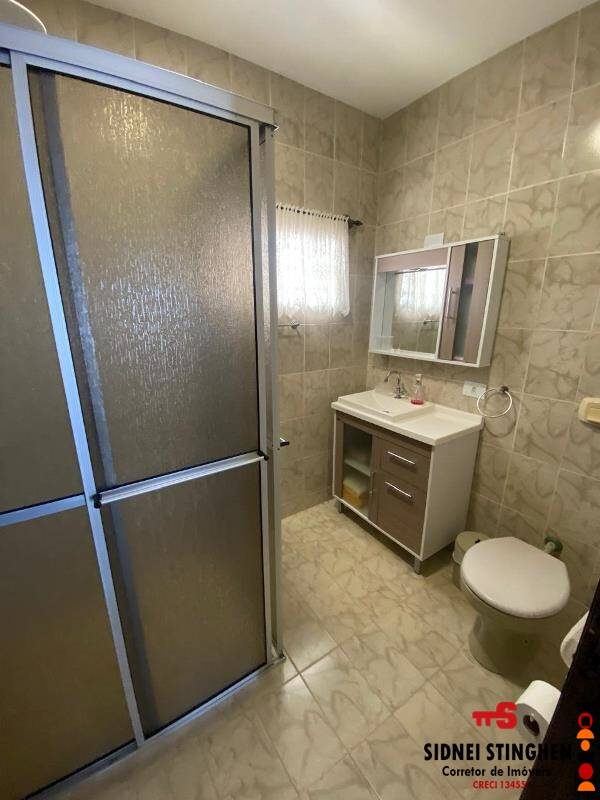 Casa à venda com 5 quartos, 230m² - Foto 24