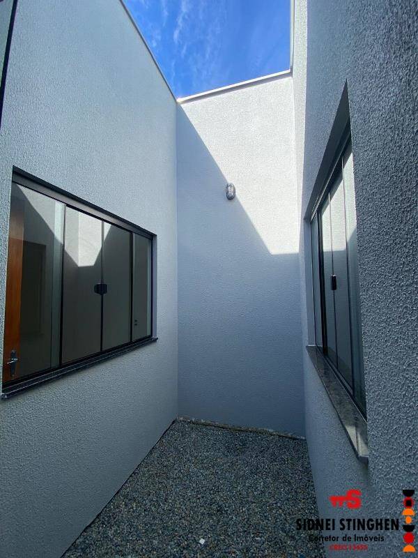 Casa à venda com 2 quartos, 73m² - Foto 13