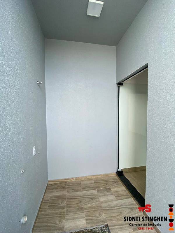 Casa à venda com 2 quartos, 73m² - Foto 14