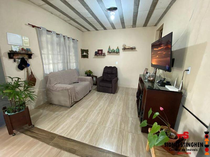 Casa à venda com 3 quartos, 120m² - Foto 4