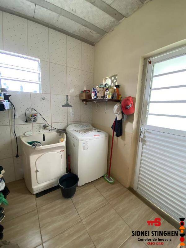 Casa à venda com 3 quartos, 120m² - Foto 16