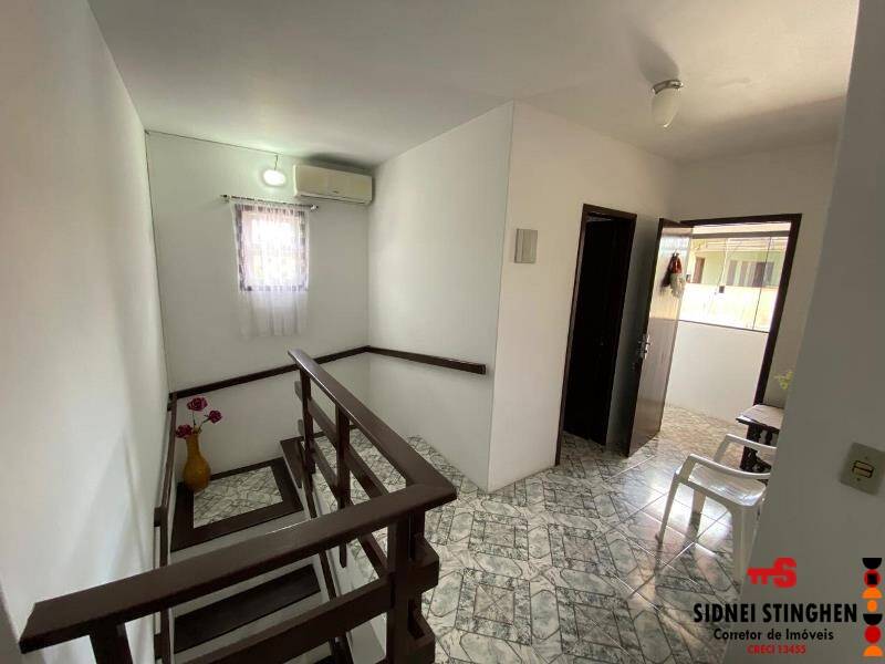 Casa à venda com 4 quartos, 150m² - Foto 20