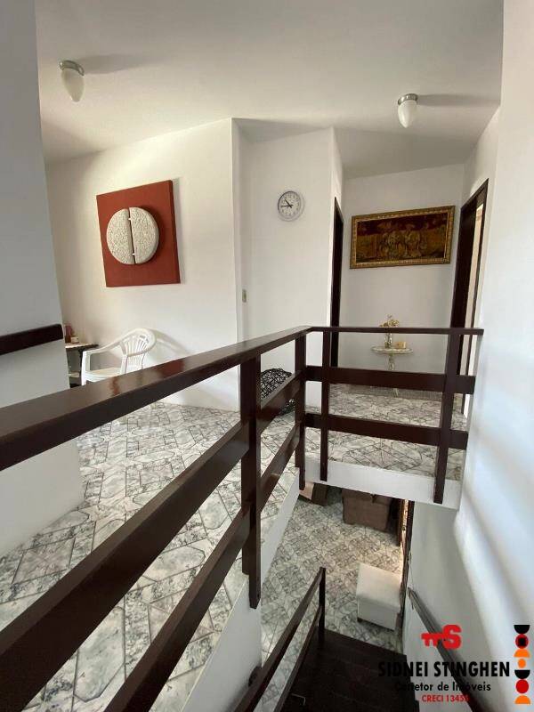 Casa à venda com 4 quartos, 150m² - Foto 23