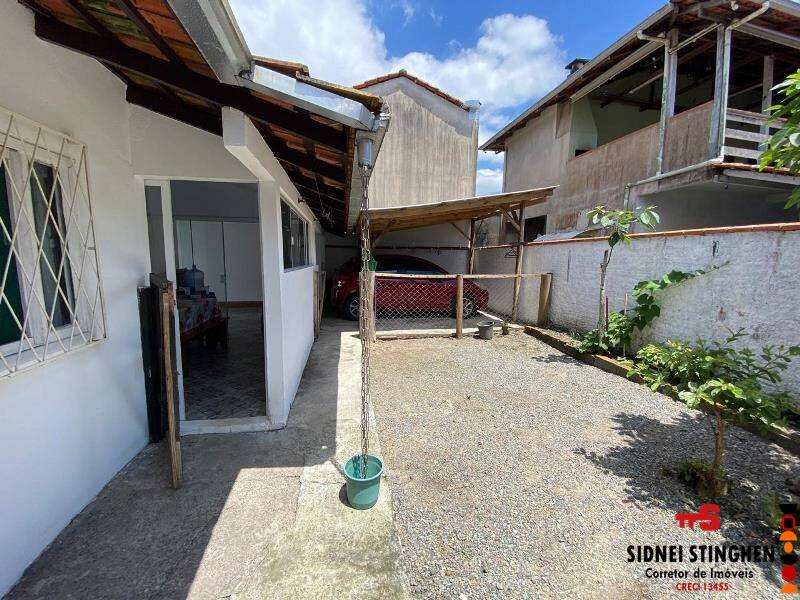 Casa à venda com 4 quartos, 150m² - Foto 28