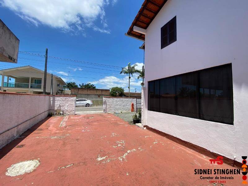 Casa à venda com 4 quartos, 150m² - Foto 29