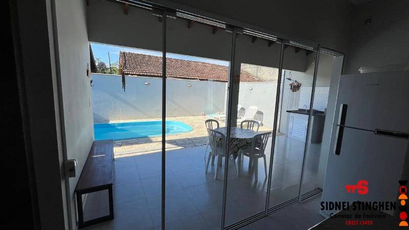 Casa à venda com 2 quartos, 98m² - Foto 10