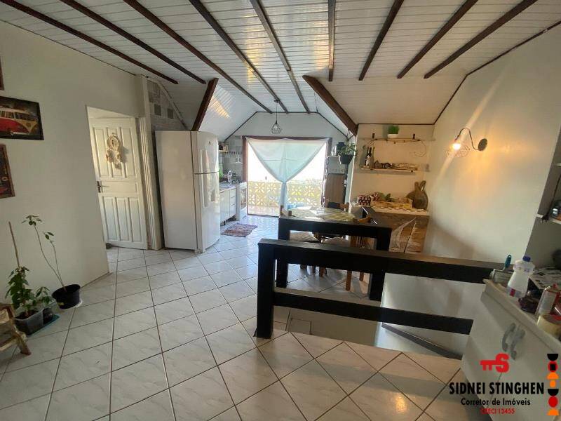 Casa à venda com 5 quartos, 148m² - Foto 15