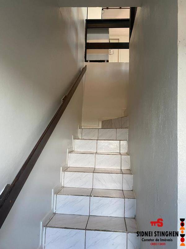 Casa à venda com 5 quartos, 148m² - Foto 18