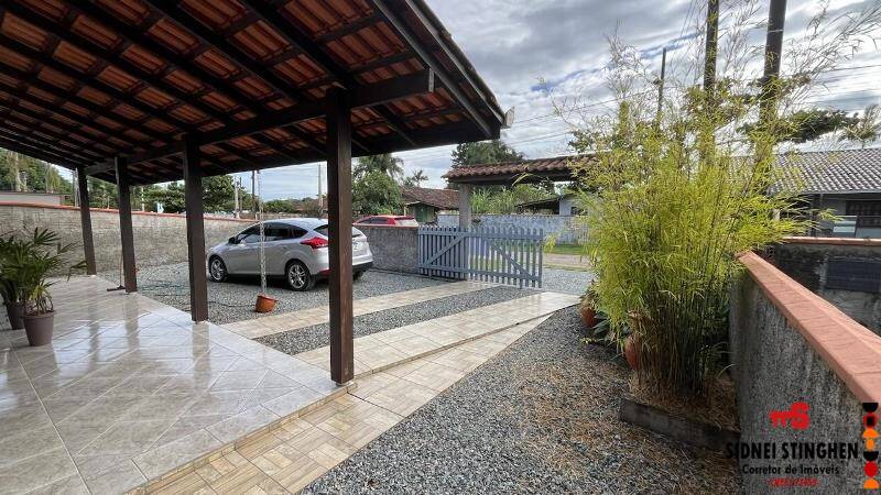 Casa à venda com 2 quartos, 100m² - Foto 4