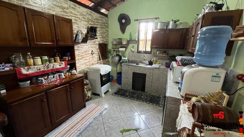 Casa à venda com 2 quartos, 100m² - Foto 10