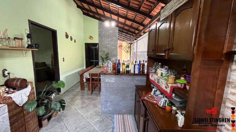 Casa à venda com 2 quartos, 100m² - Foto 11