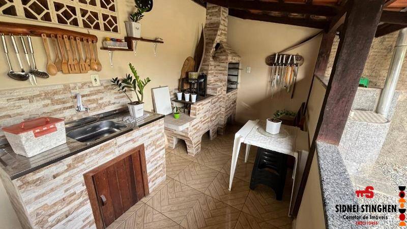 Casa à venda com 2 quartos, 100m² - Foto 20