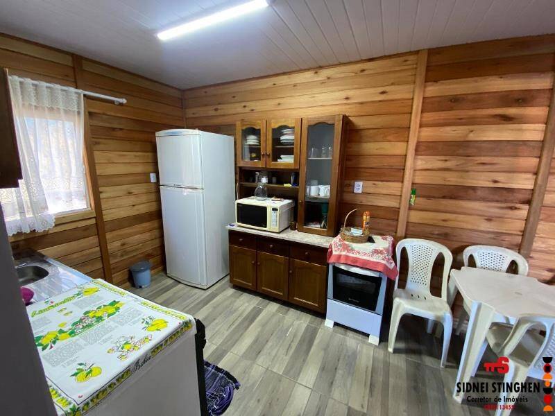 Casa à venda com 2 quartos, 70m² - Foto 5