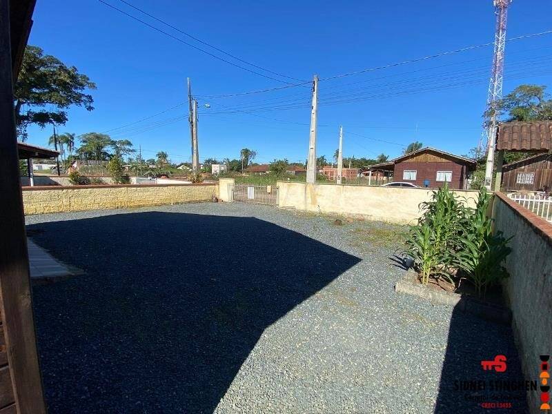Casa à venda com 2 quartos, 70m² - Foto 17