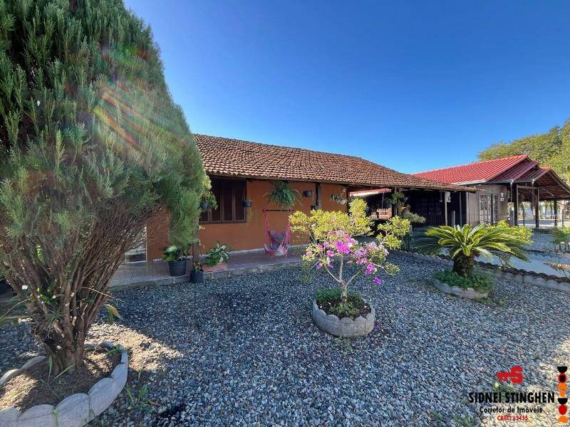 Casa à venda com 3 quartos, 130m² - Foto 3