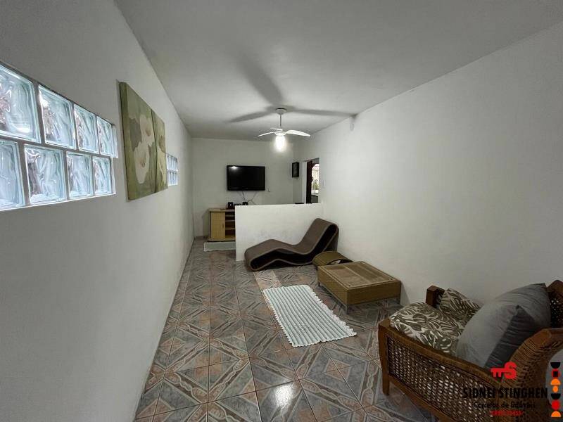 Casa à venda com 3 quartos, 130m² - Foto 12