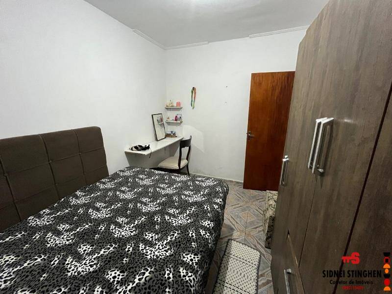 Casa à venda com 3 quartos, 130m² - Foto 17