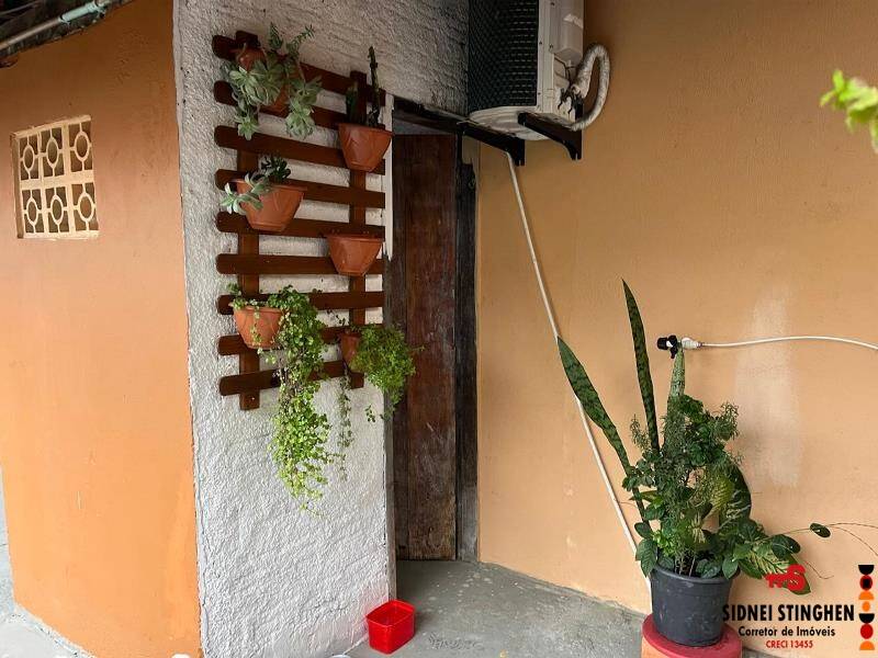 Casa à venda com 3 quartos, 130m² - Foto 21