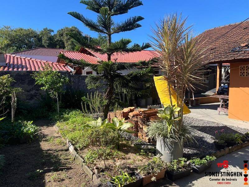 Casa à venda com 3 quartos, 130m² - Foto 25