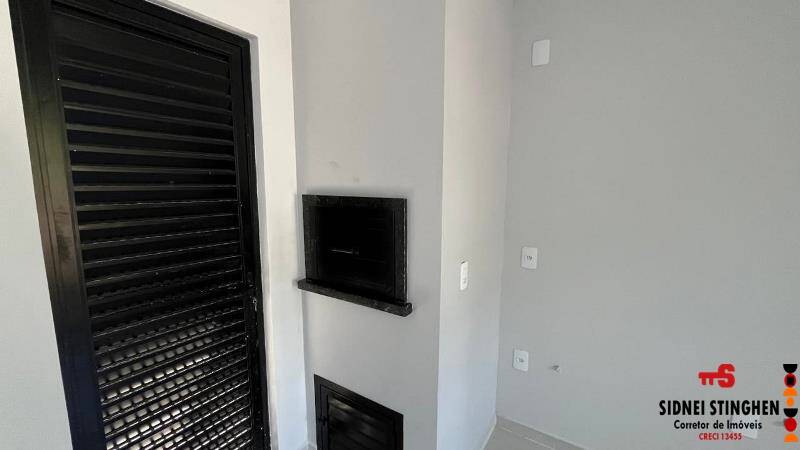 Casa à venda com 2 quartos, 62m² - Foto 6