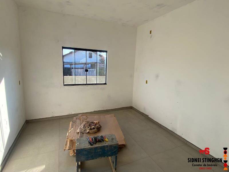 Casa à venda com 3 quartos, 110m² - Foto 11