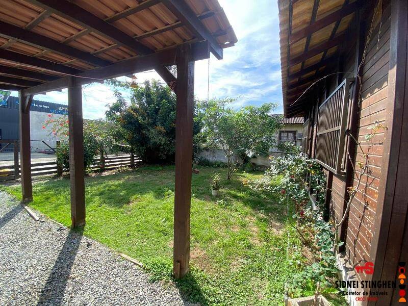 Casa à venda com 2 quartos, 75m² - Foto 6