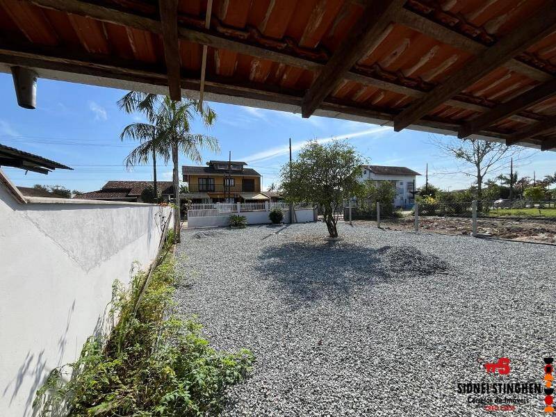 Casa à venda com 2 quartos, 90m² - Foto 13