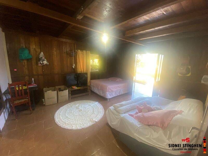 Casa, 8 quartos, 250 m² - Foto 28
