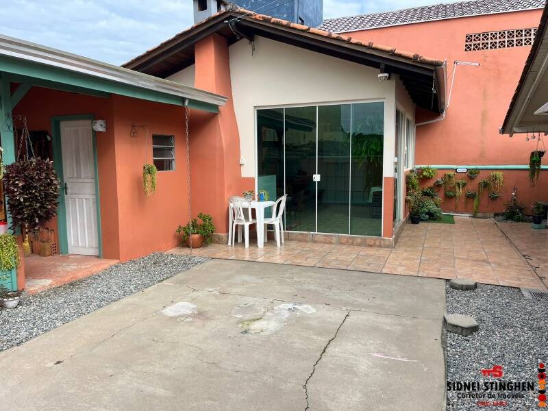 Casa, 2 quartos, 185 m² - Foto 20