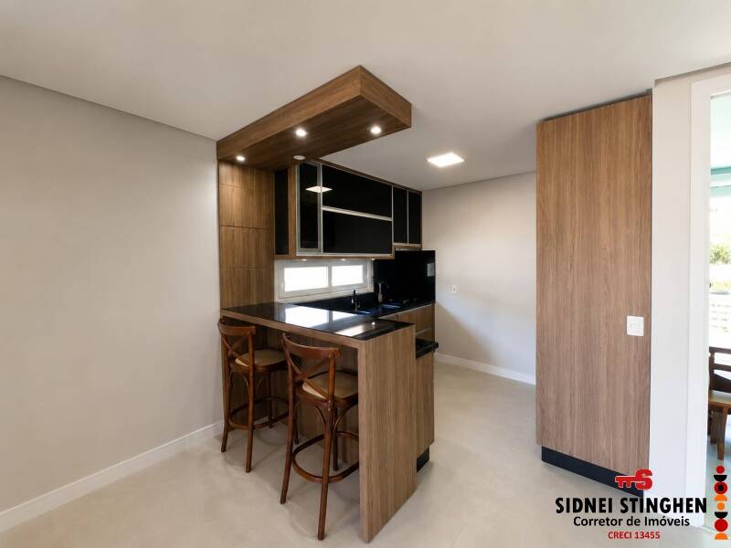 Casa, 3 quartos, 210 m² - Foto 4