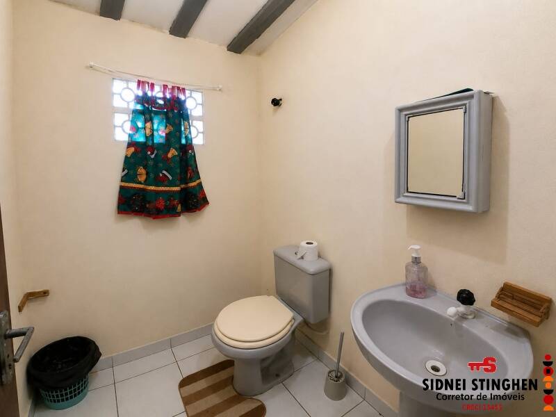 Casa, 5 quartos, 240 m² - Foto 14
