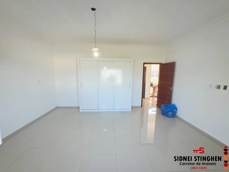 Casa, 4 quartos, 225 m² - Foto 14