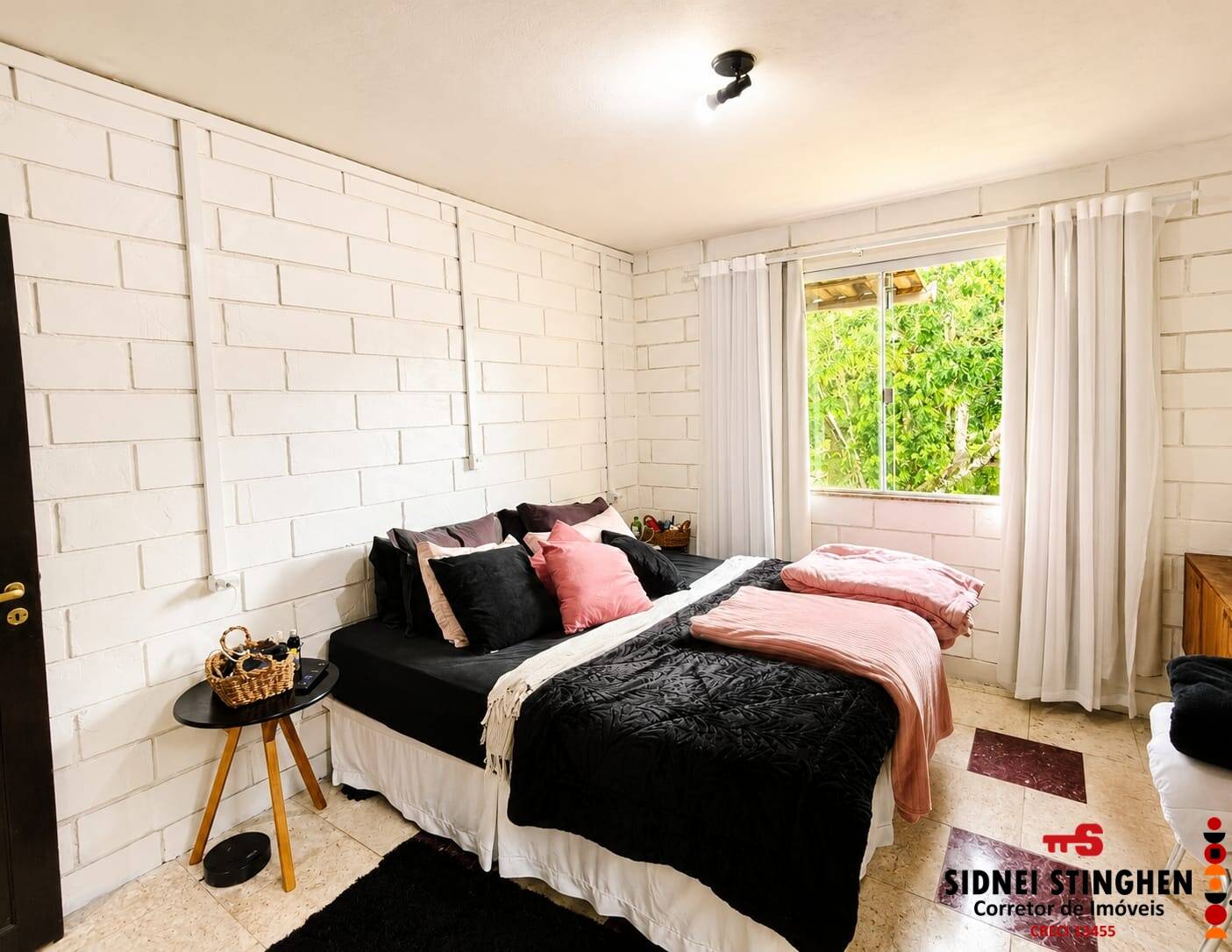 Sítio, 6 quartos, 9698 m² - Foto 10