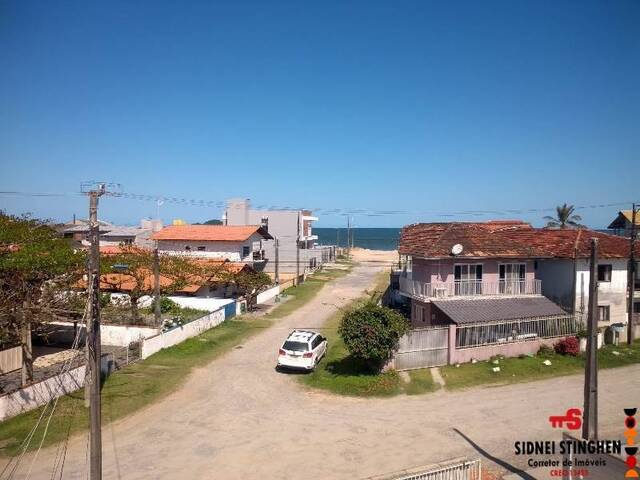 #533 - Sobrado para Venda em Balneário Barra do Sul - SC