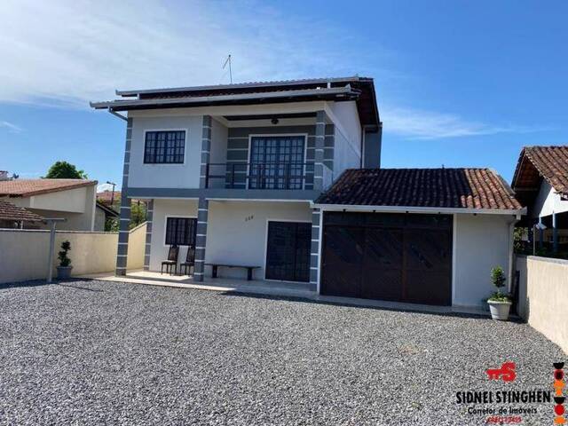 Casa para Venda em Balneário Barra do Sul - 5