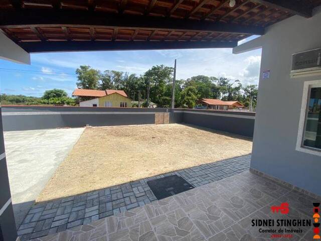 Casa para Venda em Balneário Barra do Sul - 5