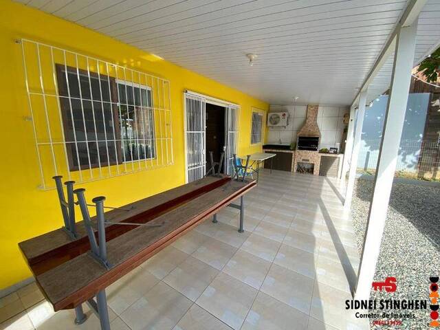 #693 - Casa para Venda em Balneário Barra do Sul - SC - 2