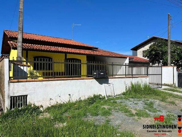 #670 - Casa para Venda em Balneário Barra do Sul - SC