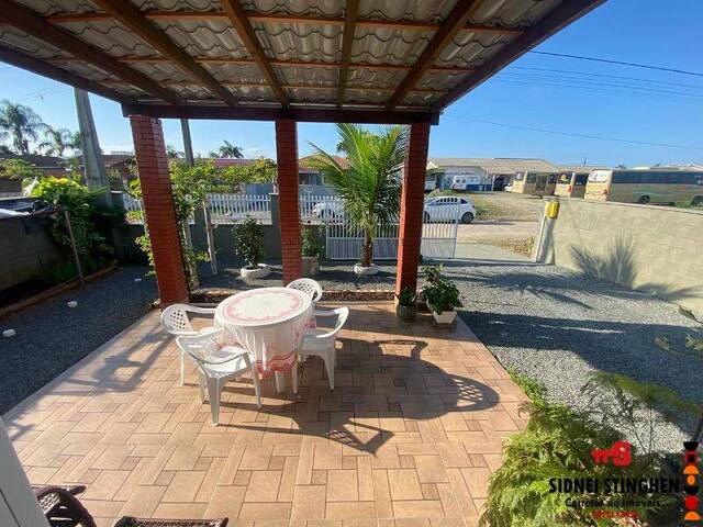 Casa para Venda em Balneário Barra do Sul - 4