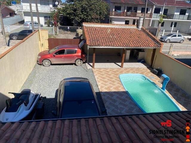 Casa para Venda em Balneário Barra do Sul - 4