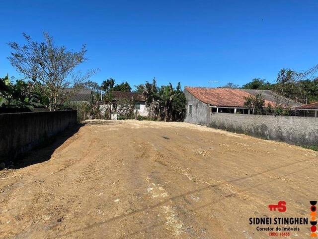 #744 - Terreno para Venda em Balneário Barra do Sul - SC - 2