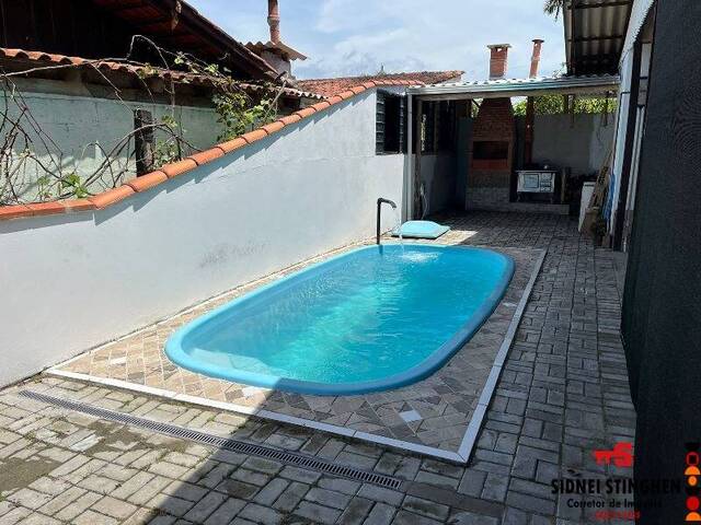 Casa para Venda em Balneário Barra do Sul - 4
