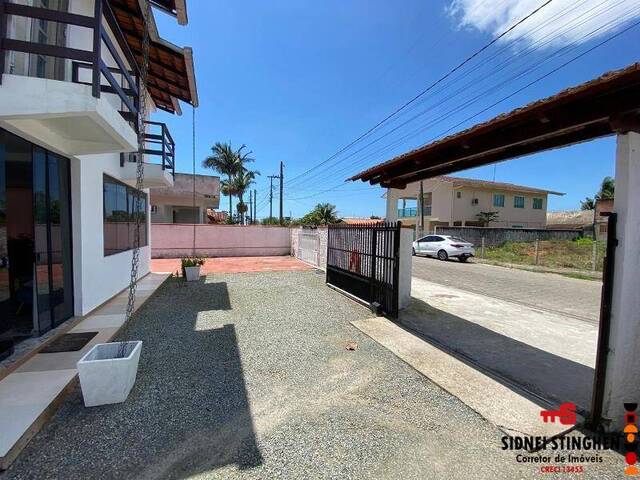 Casa para Venda em Balneário Barra do Sul - 5