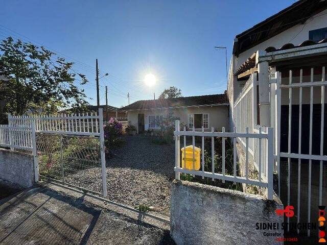 #404 - Casa para Venda em Balneário Barra do Sul - SC