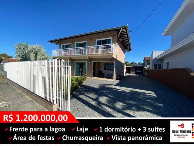 #821 - Casa para Venda em Balneário Barra do Sul - SC