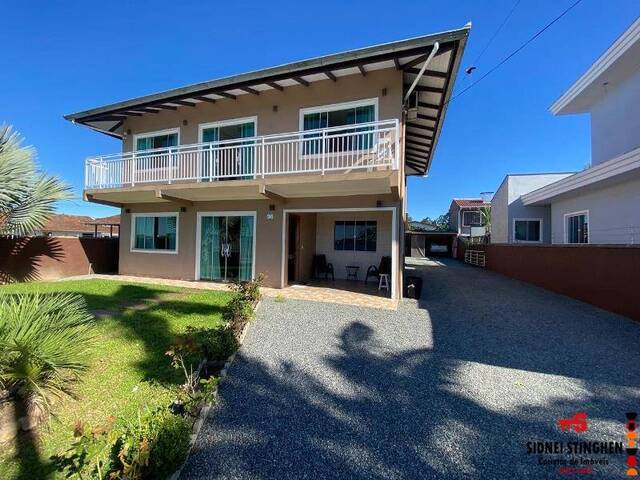 #821 - Casa para Venda em Balneário Barra do Sul - SC